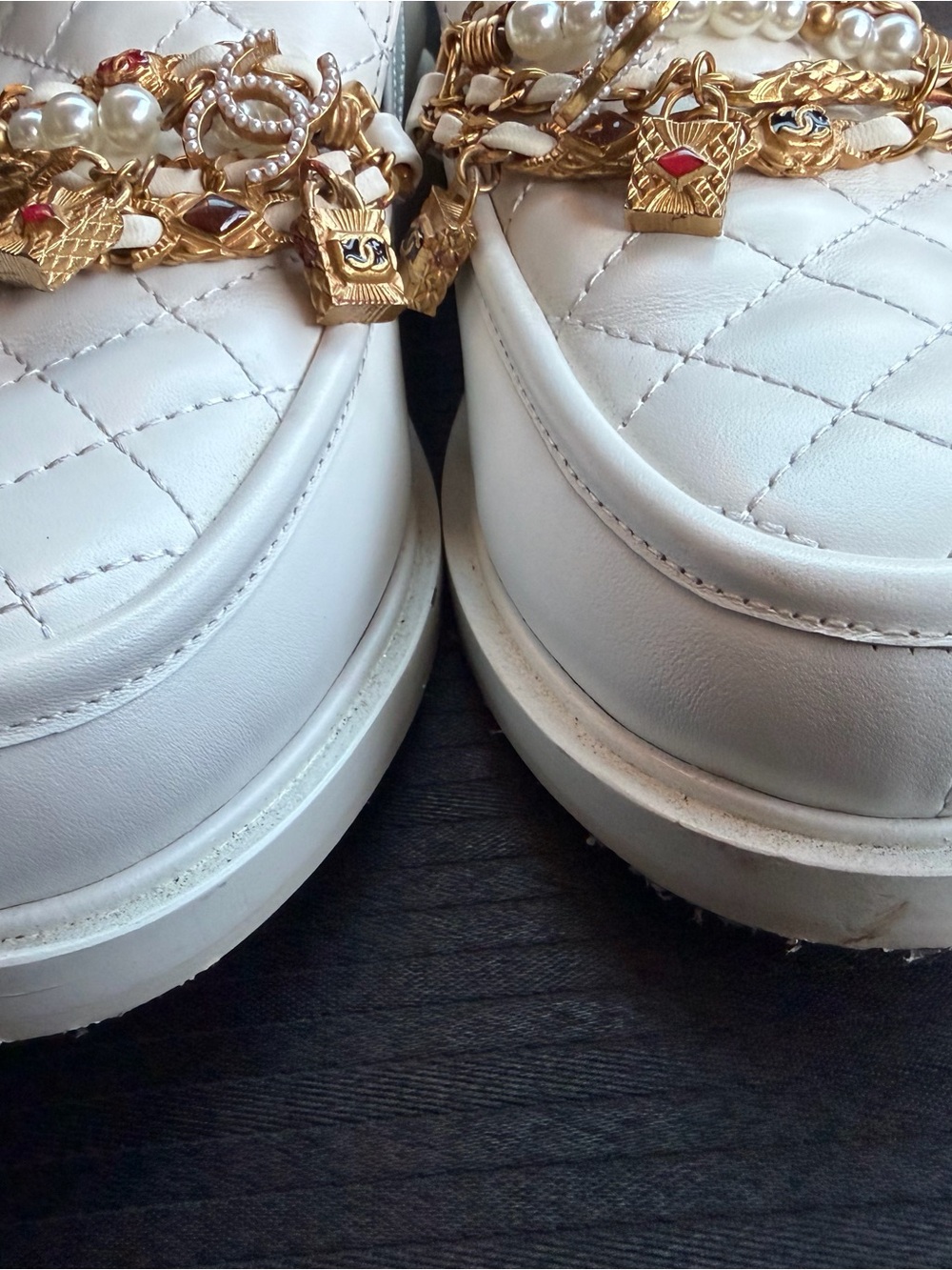 CHANEL White Quilted Leather Loafers with Gold CC Chain&Pearl Trim
Like new. - Picture 5 of 15
